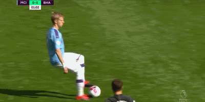 欧冠联赛阶段第5轮 利物浦 1-4 PSV埃因霍温（欧冠小组赛第5轮：利物浦1-4不敌PSV埃因霍温）