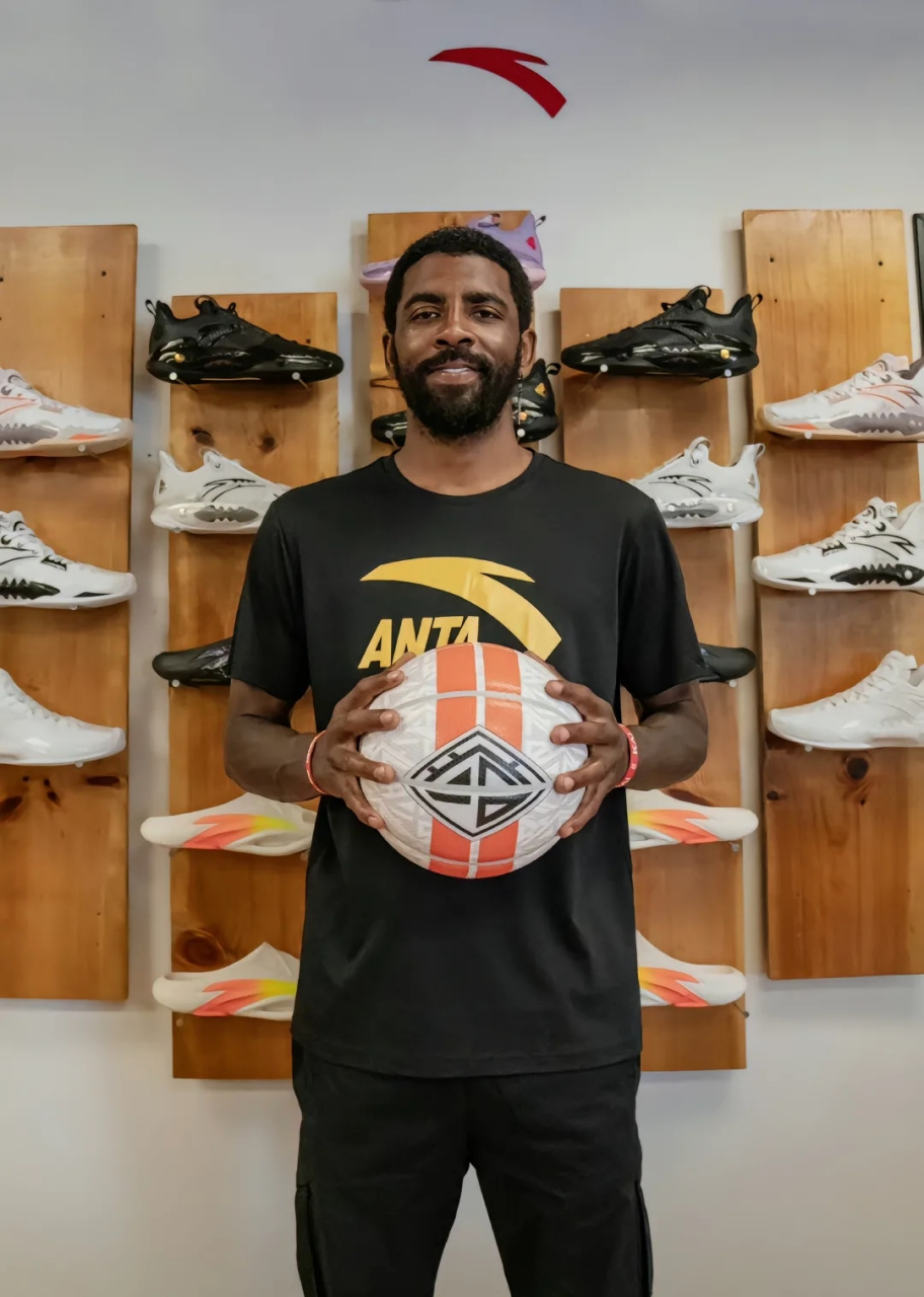 深圳新鹏城公告：向香港大埔火灾事故罹难者致以最深切的哀悼（深圳新鹏城发布公告：深切悼念香港大埔火灾遇难者）